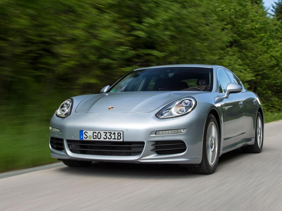  Porsche Panamera S E-Hybrid 2013 года  (фото 13 из 14)